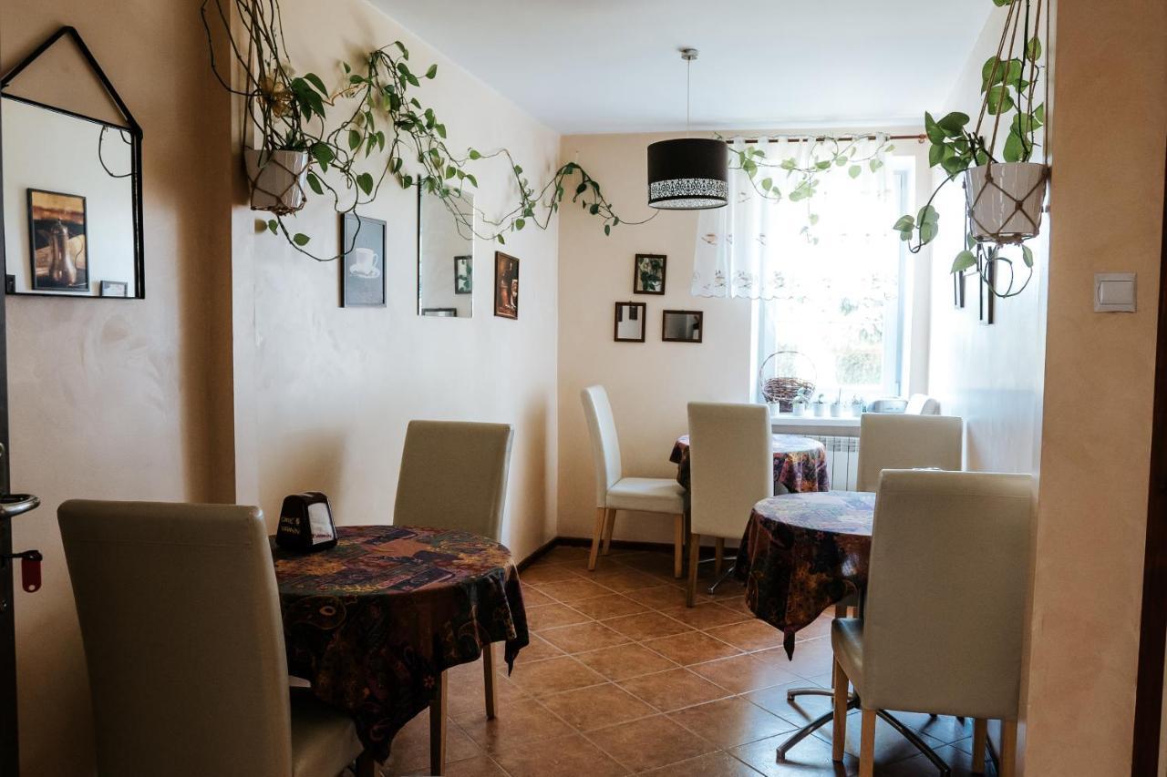 Hotel Marko Przemyśl Buitenkant foto