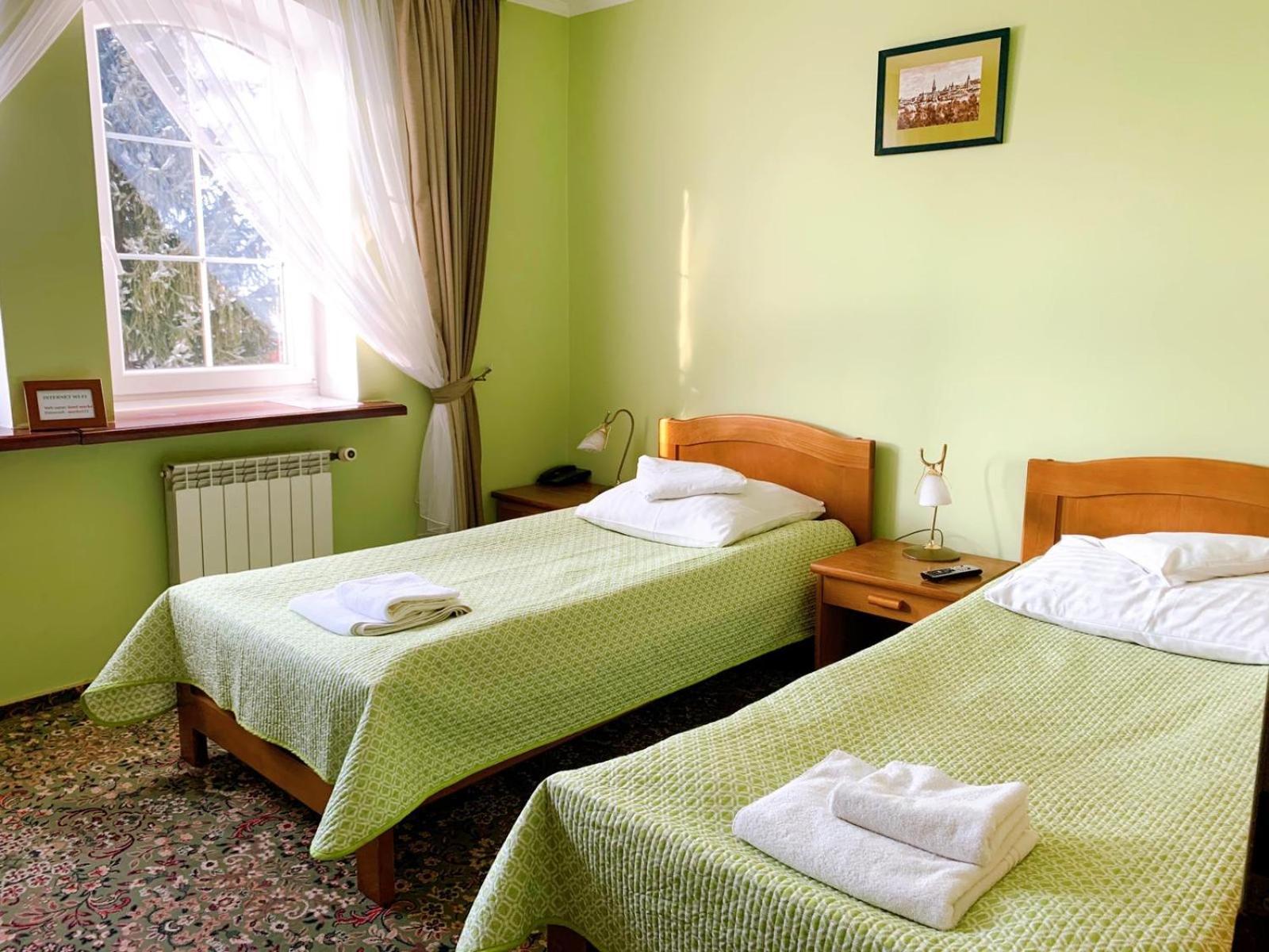 Hotel Marko Przemyśl Buitenkant foto