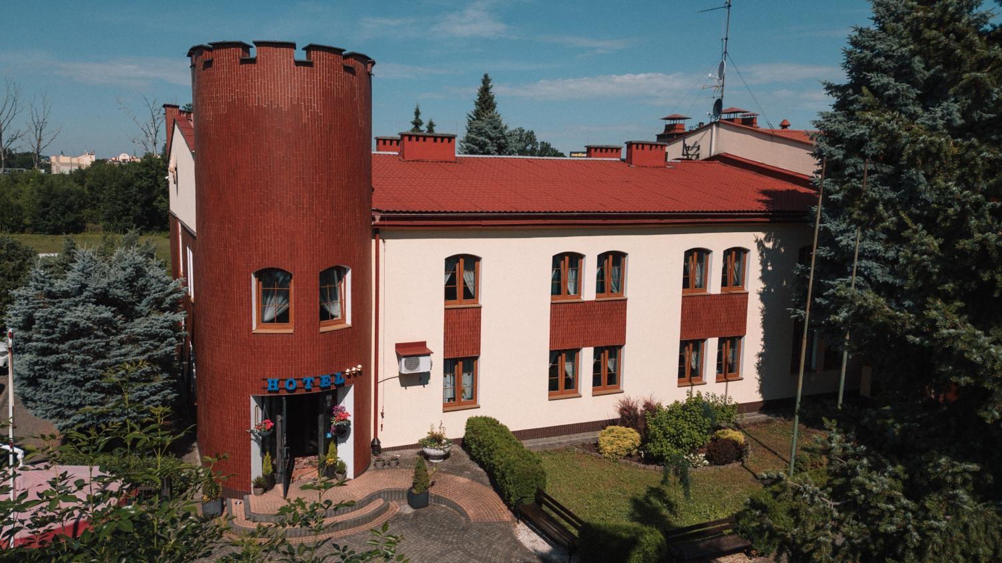 Hotel Marko Przemyśl Buitenkant foto